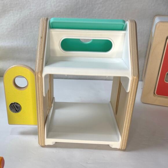 Lovevery Modular Playhouse and Accessories The Observer - Picture 4 of 7